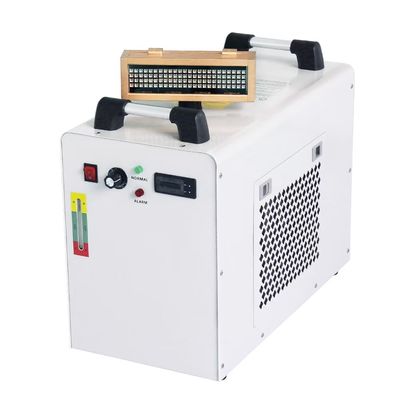Equipamento de cura LED UV 395nm com resfriamento a água e intensidade de 18W/cm² para colagem de precisão