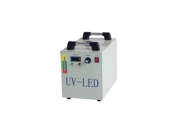 Luz UV LED compacta e de alta intensidade para sistemas de distribuição automática